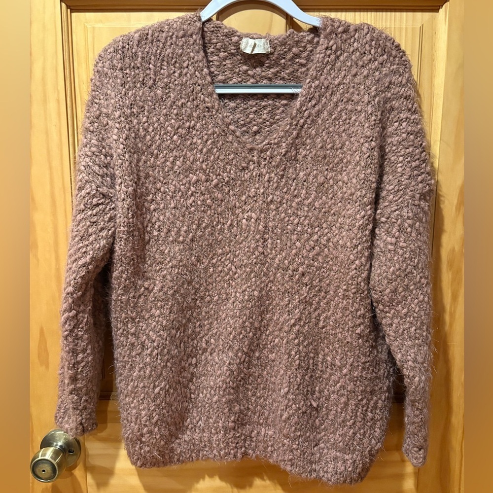 Alterd State Dusty Rose Fuzzy Eyelash Sweater
Women's S/M Rose' Mauve Oversized